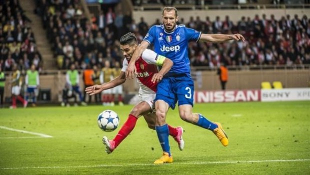 ep falcaco monaco y chiellini juventus