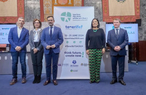 ep foto de familia tras la presentacion del tenerife global summit 2024 auspiciado por la