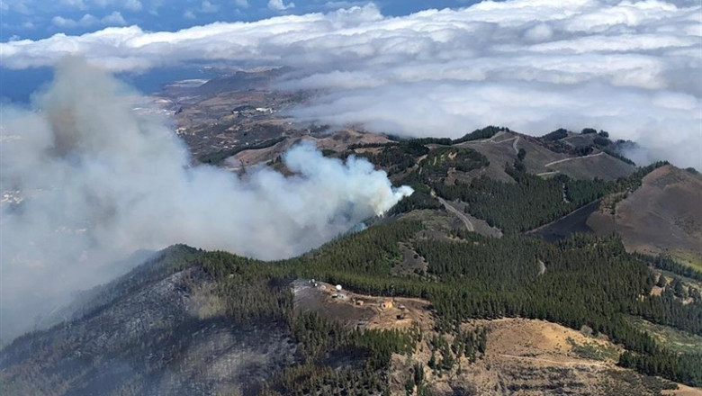 Imagen aérea del incendio de Artenara | GUARDIA CIVIL ep imagen aereaincendioartenara