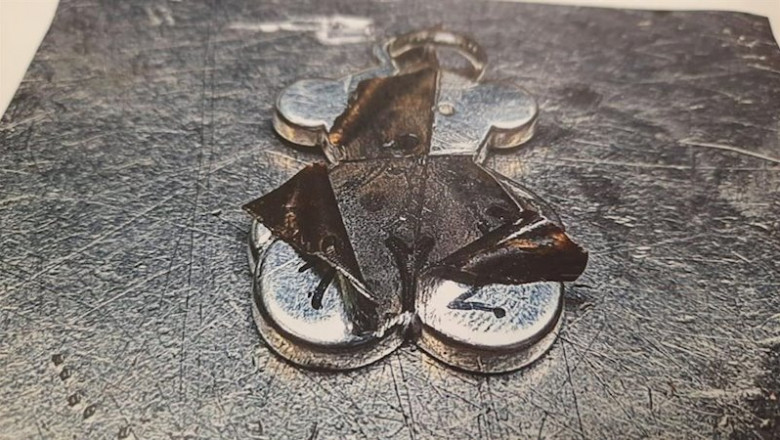 Imágen cedida por Consujoya de una pieza de Tous analizada por el laboratorio. | CONSUJOYA - Archivo ep imagen cedida por consujoya de una pieza de tous analizada por el laboratorio