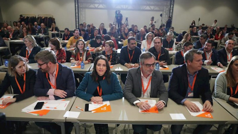 Inés Arrimadas, José Manuel Villegas y otros dirigentes de Ciudadanos en la reunión del Consejo General. | JESÚS HELLÍN - EUROPA PRESS ep ines arrimadas jose manuel villegas y otros dirigentes de ciudadanos en la reunion del consejo