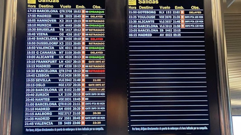 ep pantalla informativa del aeropuerto de palma ep pantalla informativa del aeropuerto de palma