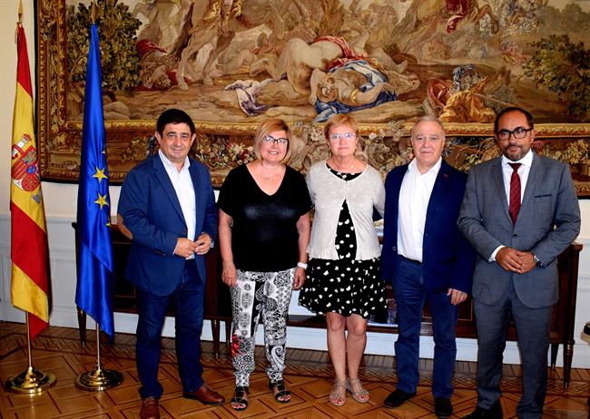 Presidentes Diputación Soria, Cáceres, Jaén y Huesca con Comisionada Gobierno | MINISTERIO POLÍTICA TERRITORIAL ep presidentes diputacion soria caceres jaenhuescacomisionada gobierno
