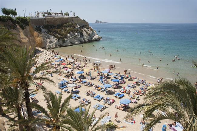 ep turistas playa sol verano