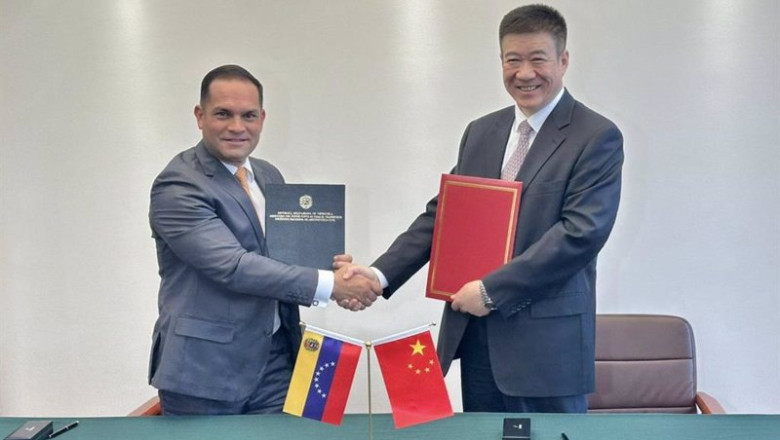 ep venezuela y china formalizan los acuerdos para el inicio de vuelos comerciales entre ambos paises ep venezuela y china formalizan los acuerdos para el inicio de vuelos comerciales entre ambos paises