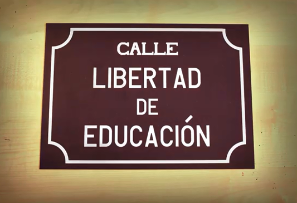 1561643255 calle libertad de educacio n