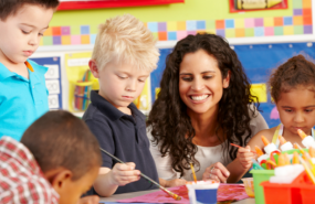 1650882283 original mesa recogida de firmas