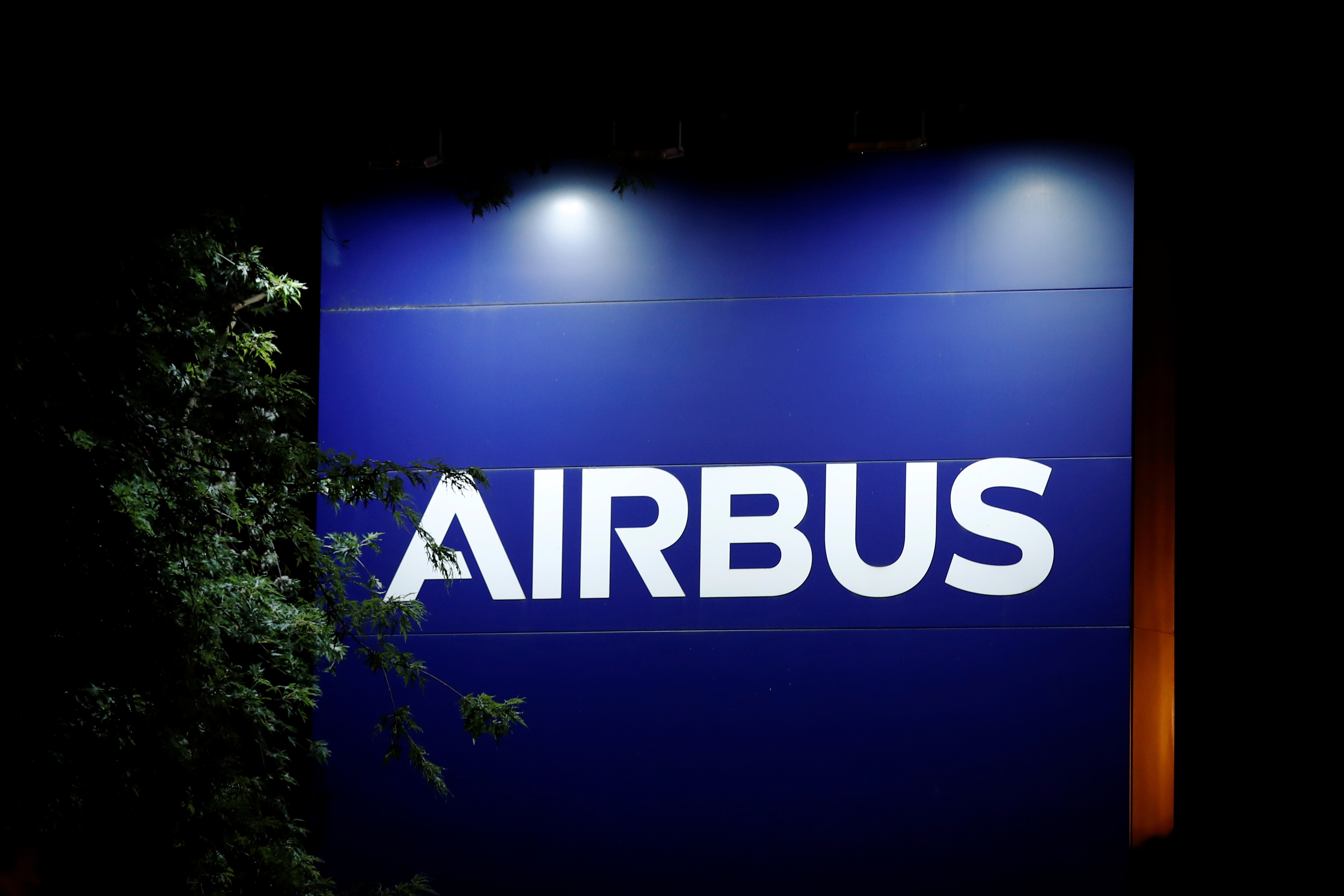 airbus-est-a-suivre-a-paris