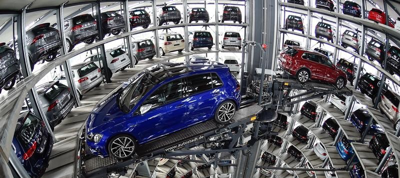 Línea de producción de Volkswagen cout-de-500-millions-euros-pour-les-mises-a-jour-de-vw-daimler-bmw