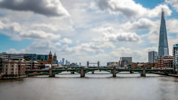 dl city of london river thames tower bridge finance financial district skyline pb