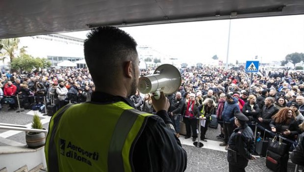 ep aeropuertoroma evacuacion 19febrero