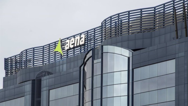 ep archivo   edificio de servicios centrales de aena en la calle peonias de madrid
