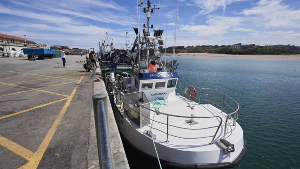 ep archivo   un barco en galicia