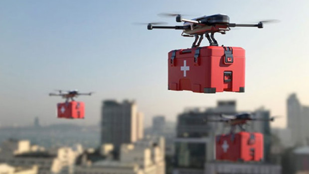 ep archivo   un dron en un espacio aereo urbano