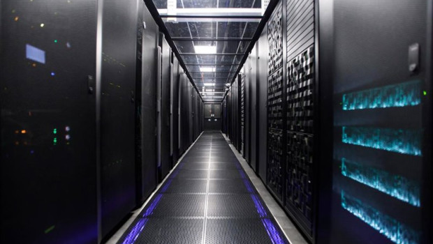 ep archivo   uno de los centro de procesamiento de datos del gobierno de navarra