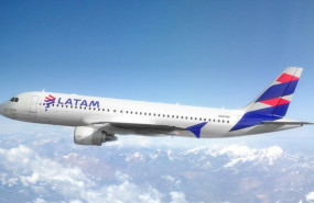 ep avion de latam airlines