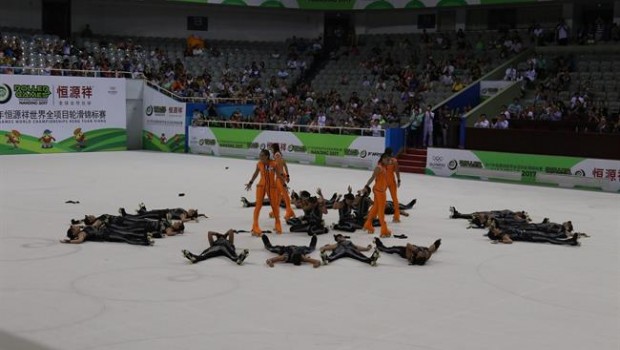 ep cpa olot campeonmundo grupos-show grandepatinaje artistico