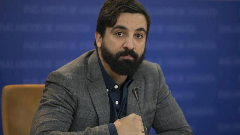 El senador de Vox por la Comunidad Autonóma de Andalucía, Jacobo González-Robatto. | María José López - Europa Press - Archivo ep el senador de vox por la comunidad autonoma de andalucia jacobo gonzalez-robatto