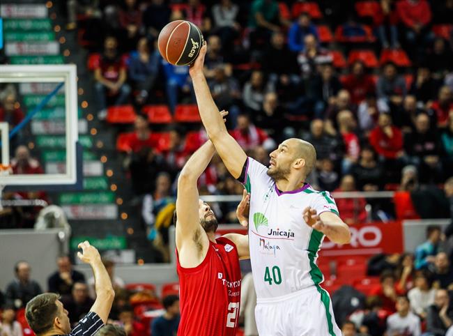 James Augustine (Unicaja) | ACB PHOTO/E. CASAS ep james augustine unicaja 20171227165401