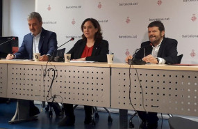 ep la alcaldesa de barcelona ada colau el primer teniente de alcalde de barcelona jaume collboni y
