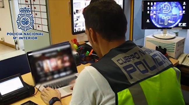 "La Policía Nacional Desarticula Una Organización Que Ofrecía Por Internet La Vi | POLICÍA NACIONAL ep la policia nacional desarticulaorganizacionofreciainternetvi
