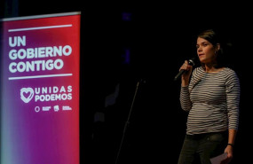 ep la portavoz de unidas podemos en la asamblea de madrid isa serra interviene en un mitin de unidas