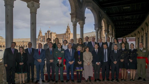 ep la vicepresidenta del gobierno en funciones carmen calvo c y el delegado del gobierno en