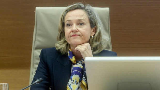 ep la vicepresidenta primera del gobierno y ministra de economia comercio y empresa nadia calvino