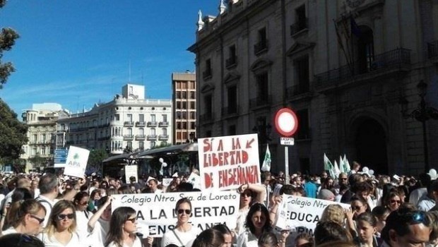 ep manifestacionvalenciadefensala ensenanza concertada