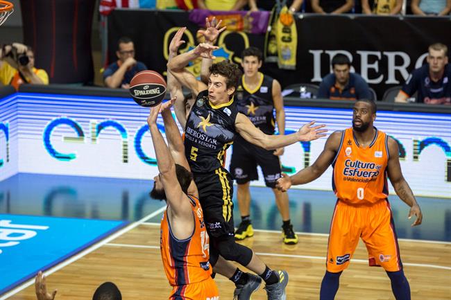 Nico Richotti (Iberostar Tenerife) | ACB PHOTO - Á. PÉREZ ep nico richotti iberostar tenerife