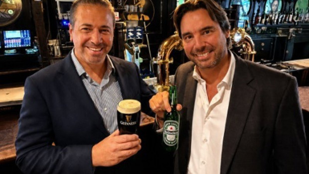 ep paulo guludjian director general de diageo iberia y guilherme cury silva presidente ejecutivo de