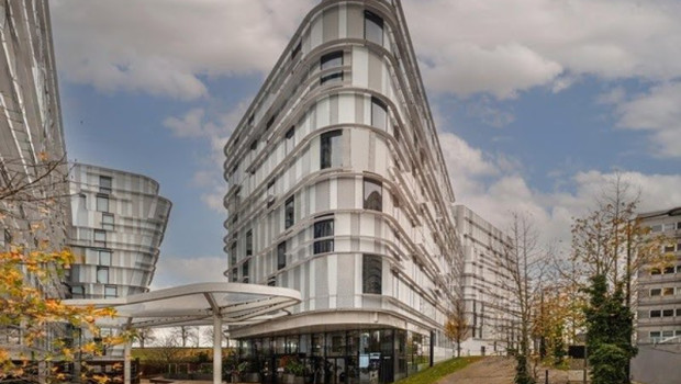 ep radisson inaugura un nuevo hotel de 305 habitaciones en el aeropuerto de paris charles de gaulle