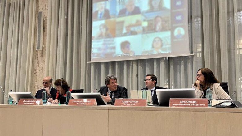 ep reunion de consulta del banco de espana con expertos economicos y academicos ep reunion de consulta del banco de espana con expertos economicos y academicos