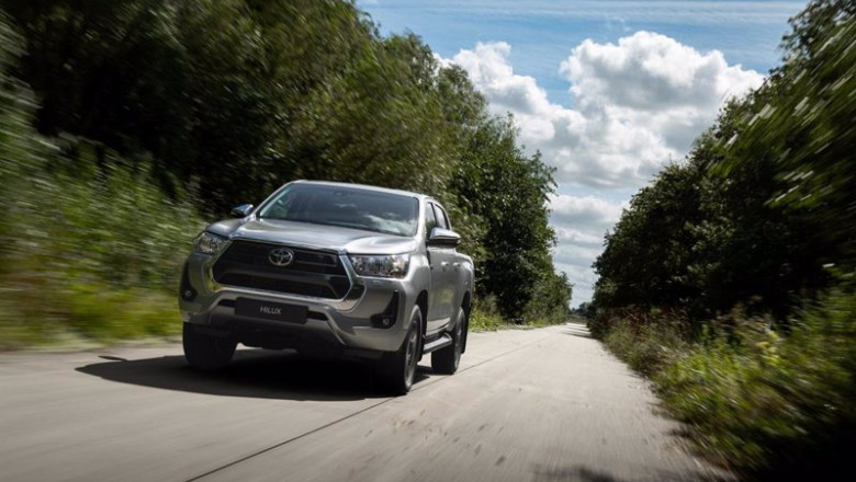 ep toyota lanza en espana la nueva toyota hilux mild hybrid de 48v desde 51520 euros para ep toyota lanza en espana la nueva toyota hilux mild hybrid de 48v desde 51520 euros para