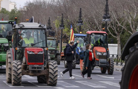 ep tractorada en valncia contra las politicas agrarias de la ue