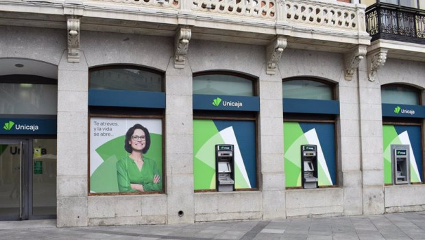 ep unicaja facilita a sus clientes financiacion para el pago de la renta y anticipos de la