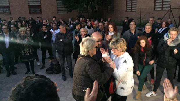 ep video vecinospozo celebranun minutosilencioaplausosentregapresunto homicida