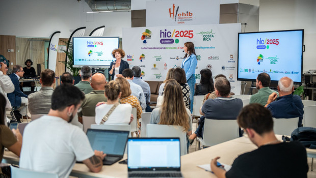 hic summit25 0013 