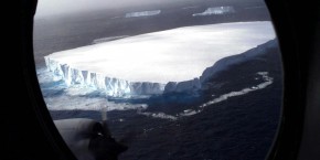 iceberg-geant-ocean-antarctique-banquise-glacier-fonte-des-glaces-rechauffement-climatique-chili-terre-de-feu-cap-horn-pole-sud