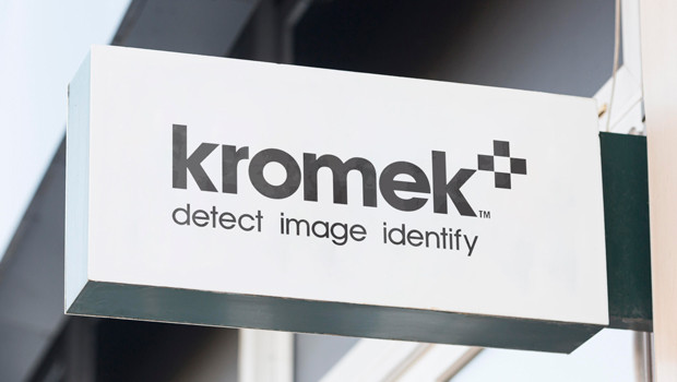 logotipo del equipo de detección de escaneo de tecnología dl kromek aim