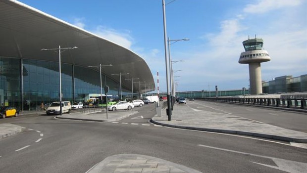 ep aeroportpratbarcelona terminal 1