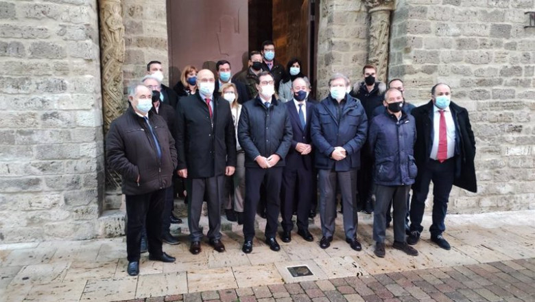 Antonio Garamendi visita las iglesias de Santa María y Santiago en Carrión de los Condes. | EUROPA PRESS ep antonio garamendi visita las iglesias de santa maria y santiago en carrion de los condes
