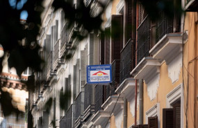 ep archivo   cartel de venta en un edificio