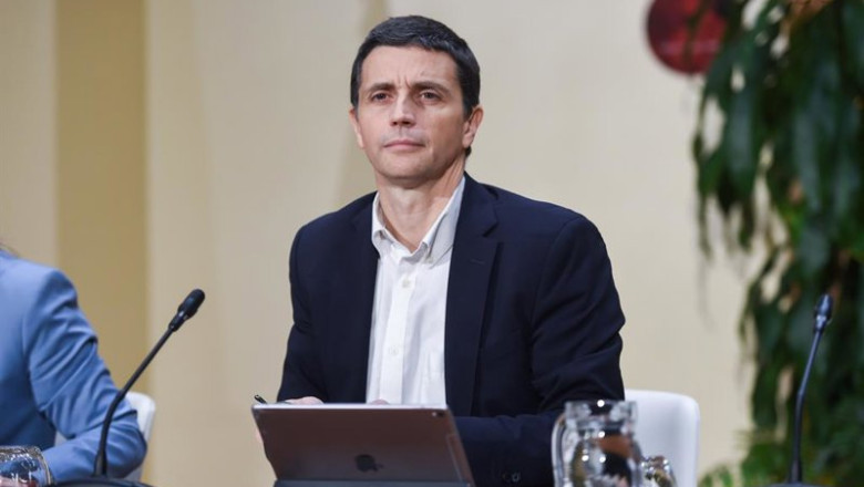 ep archivo   el secretario de estado de seguridad social borja suarez ofrece una rueda de prensa en