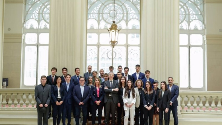 ep archivo   estudiantes del ies pino montano ganadores del concurso generacion uro