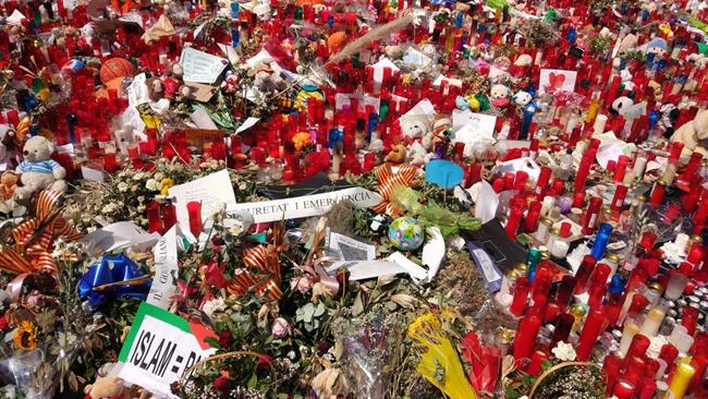 Atentado en Barcelona. Muestras de duelo y solidaridad con las víctimas | EUROPA PRESS ep atentadobarcelona muestrasduelosolidaridadlas victimas