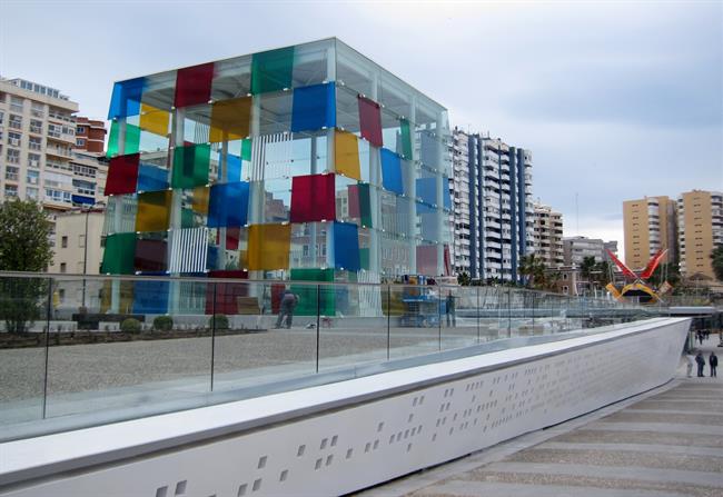 Centre Pompidou Málaga en el Cubo del puerto | EUROPA PRESS ep centre pompidou malagacubopuerto