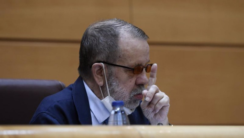 ep el defensor del pueblo en funciones y adjunto primero francisco miguel fernandez maruganen el