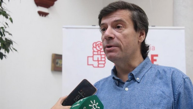ep el portavoz del psoe-a de presidencia en el parlamento andaluz carmelo gomez atiende a medios
