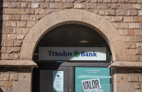 ep fachada del banco triodos bank a 4 de octubre de 2024 en barcelona catalunya espana